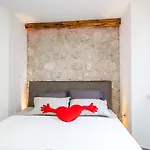 Stone Oasis Vito